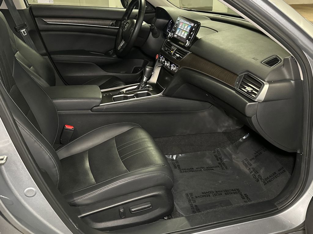 Used 2018 Honda Accord EX-L image 8
