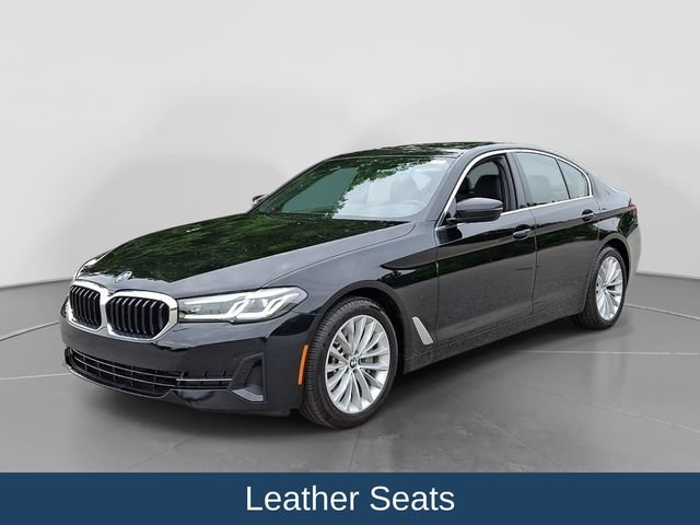 Used 2023 BMW 530i w/ Premium Package RWD image 4
