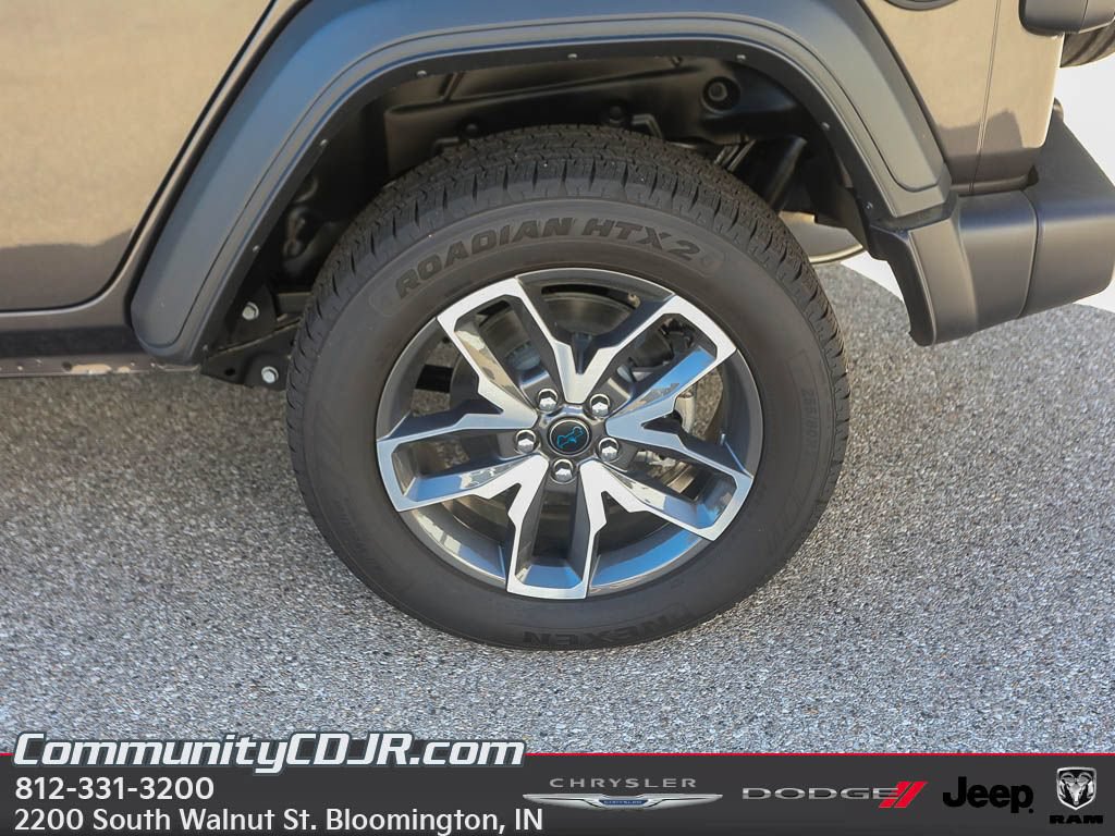 New 2025 Jeep Wrangler Unlimited Sport S 4xe w/ Convenience Group AWD/4WD image 4