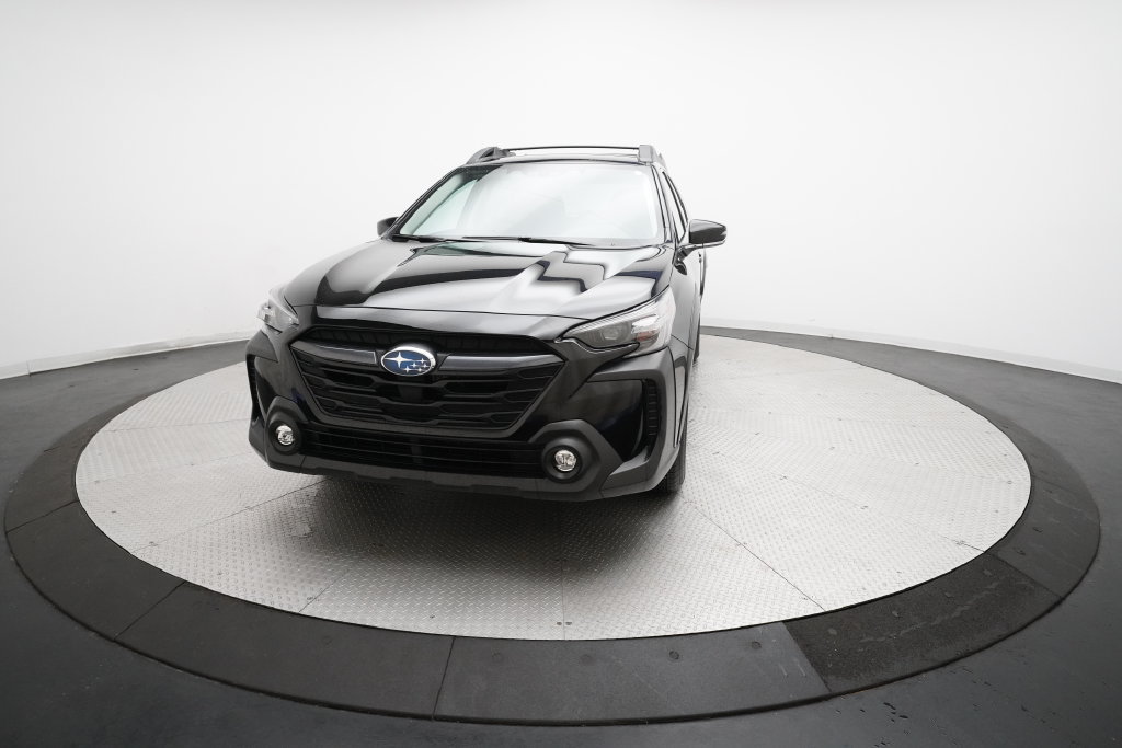 Used 2024 Subaru Outback Premium AWD/4WD image 12