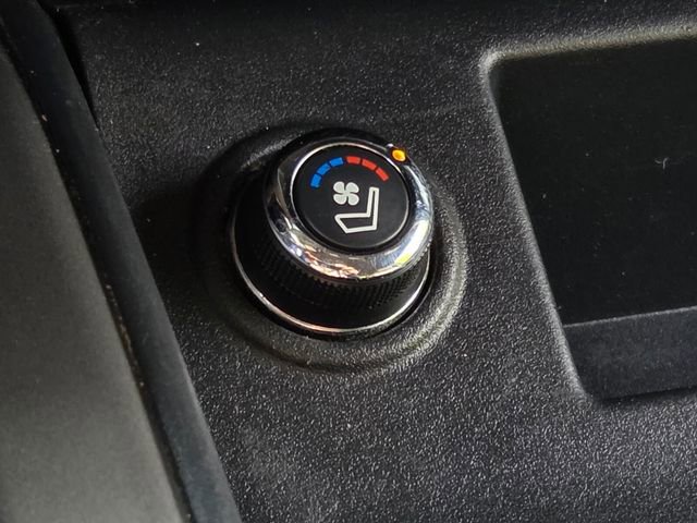 Used 2023 Nissan Titan Platinum Reserve w/ Moonroof Package image 30