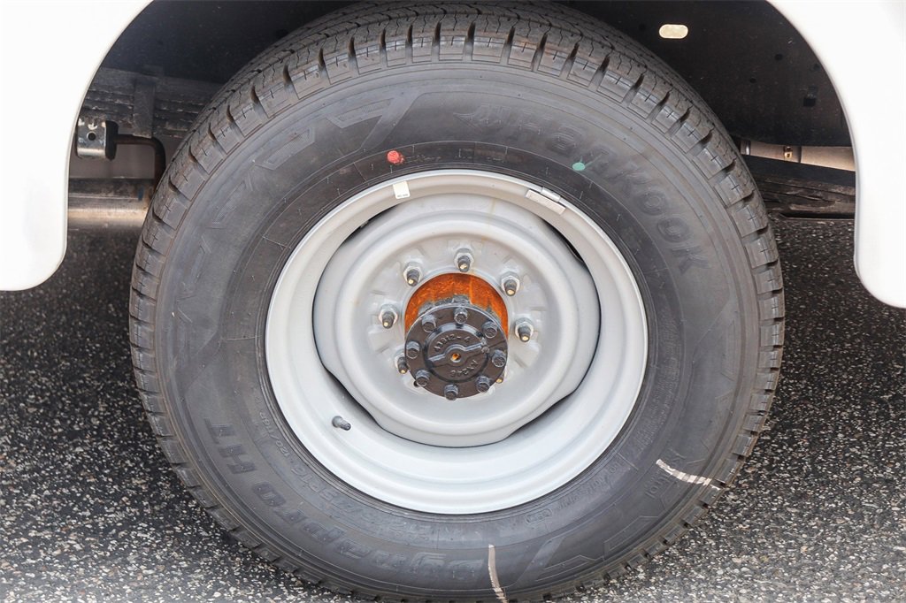 New 2026 Ford E-350 and Econoline 350 Super Duty w/ Power Equipment Group image 11