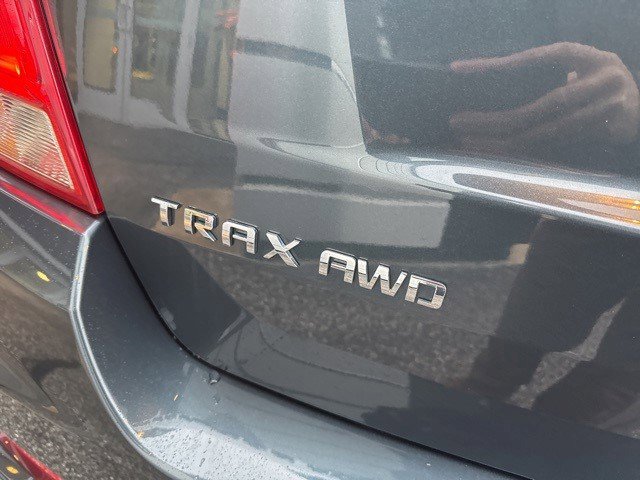 Certified 2022 Chevrolet Trax LT w/ LT Convenience Package image 21