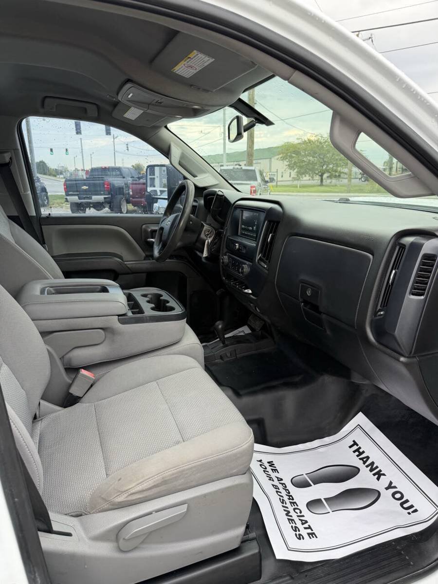 Used 2018 Chevrolet Silverado 2500 W/T w/ WT Convenience Package AWD/4WD image 12