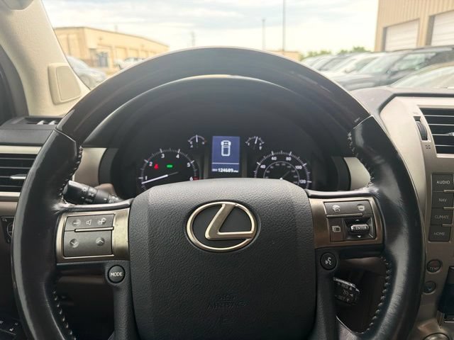 Used 2017 Lexus GX 460 Premium AWD/4WD image 13