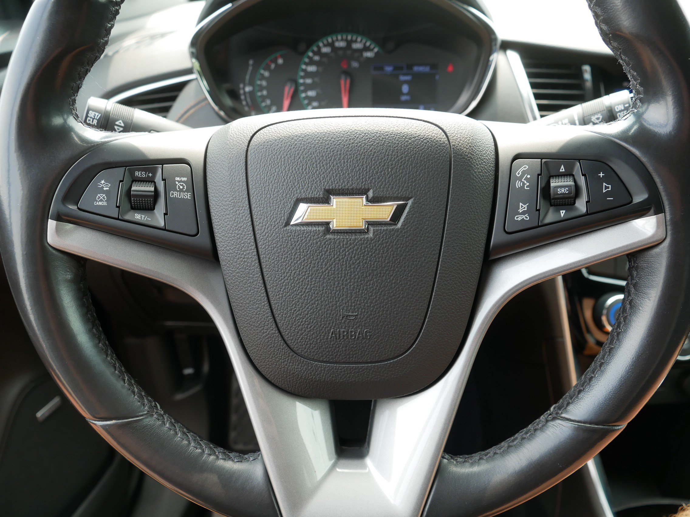 Used 2020 Chevrolet Trax Premier AWD/4WD image 25