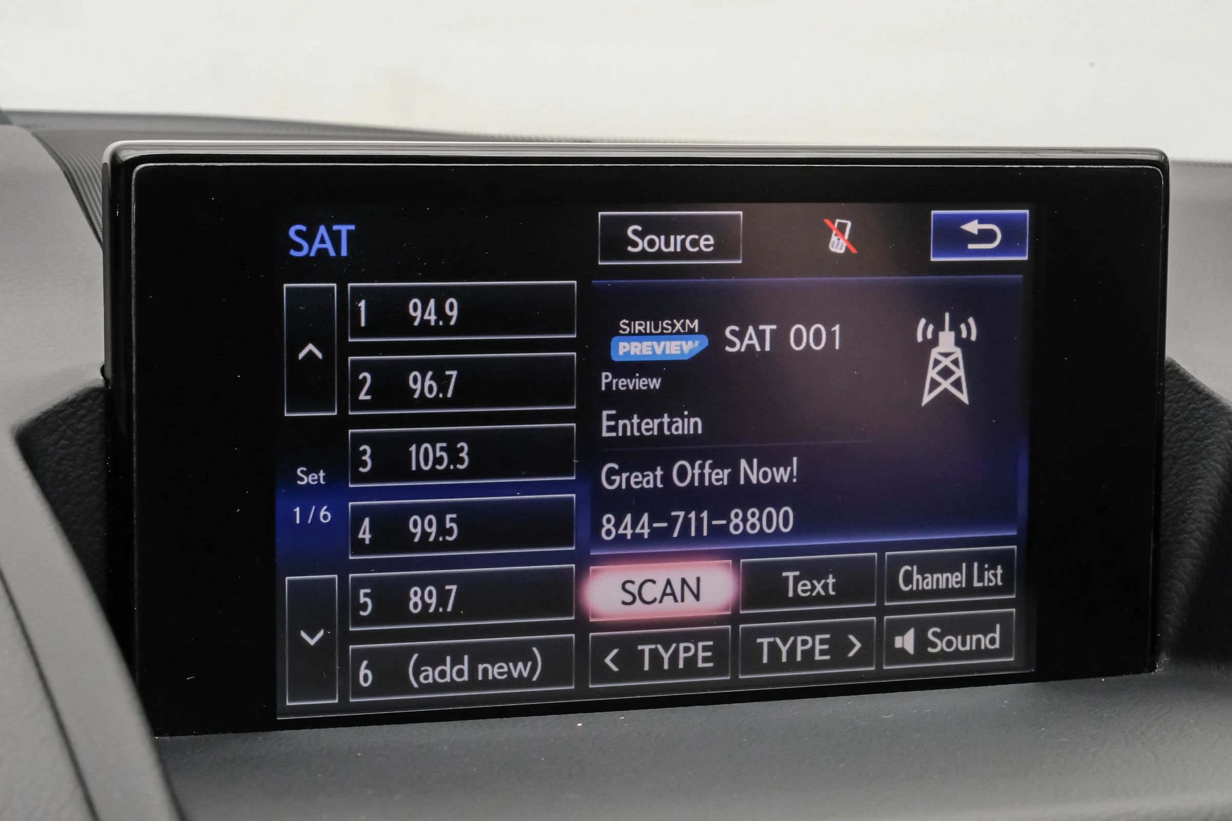 Used 2016 Lexus CT 200h w/ Navigation Package FWD image 30