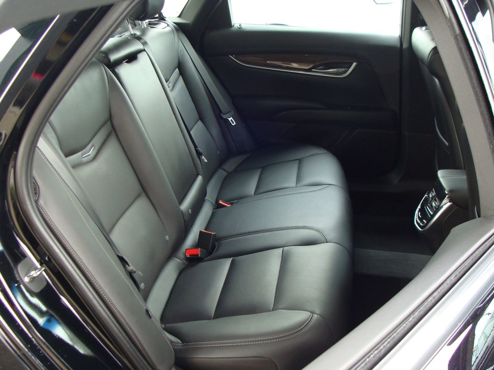 Used 2014 Cadillac XTS Premium image 11