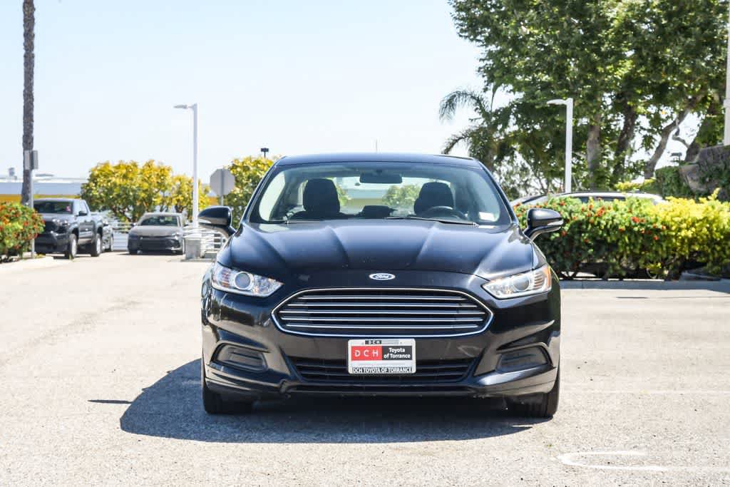Used 2016 Ford Fusion SE FWD video 2