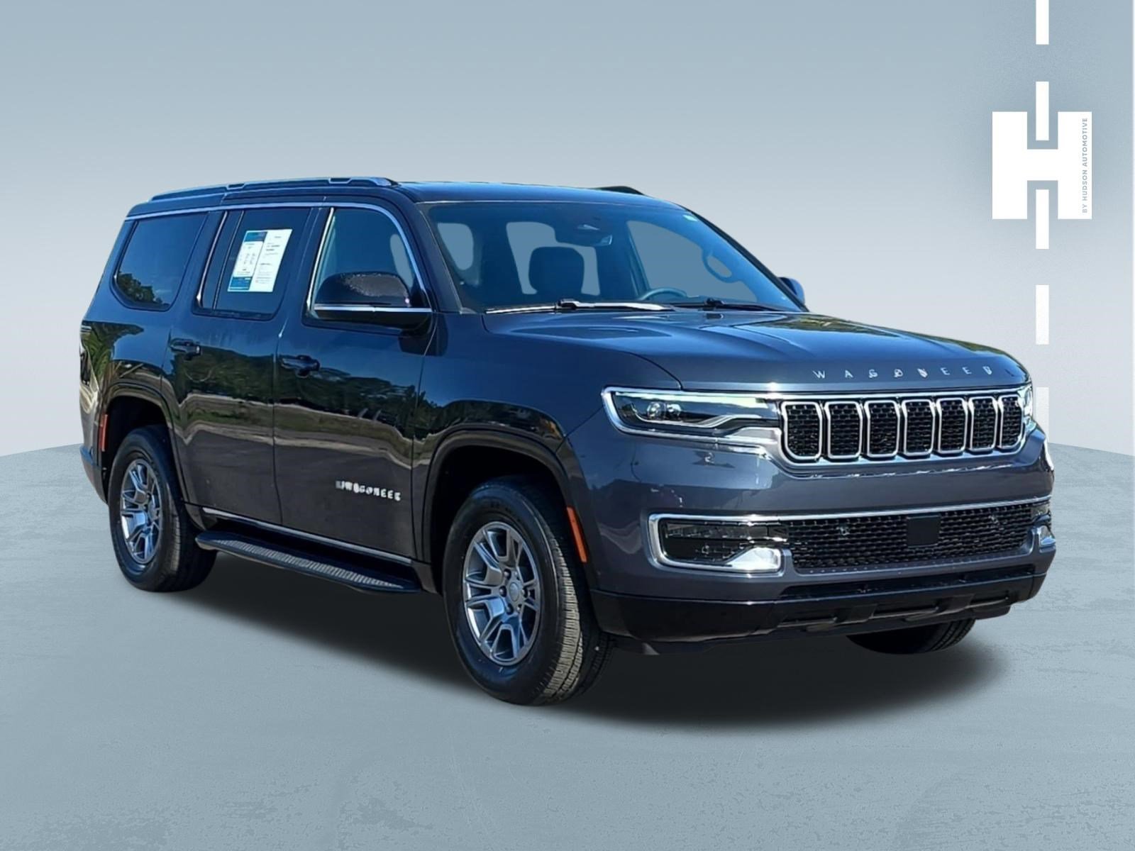 Used 2024 Jeep Wagoneer 4WD image 1