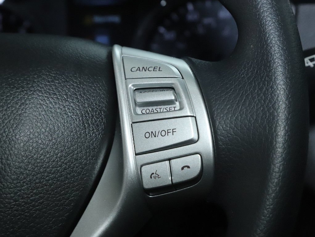Used 2016 Nissan Rogue S FWD image 24