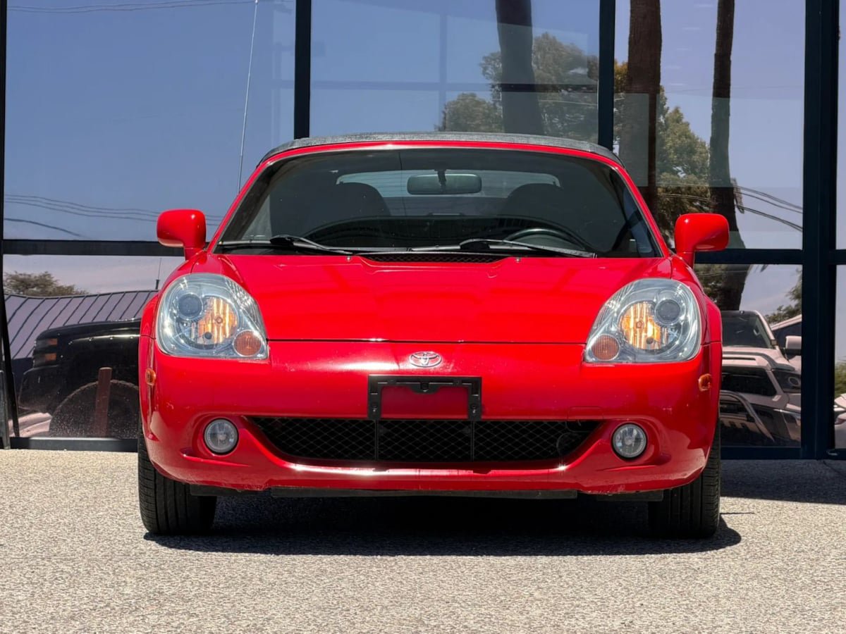 Used 2003 Toyota MR2 RWD image 23