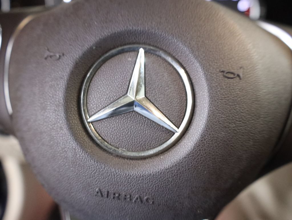 Certified 2018 Mercedes-Benz E 400 4MATIC Sedan image 29