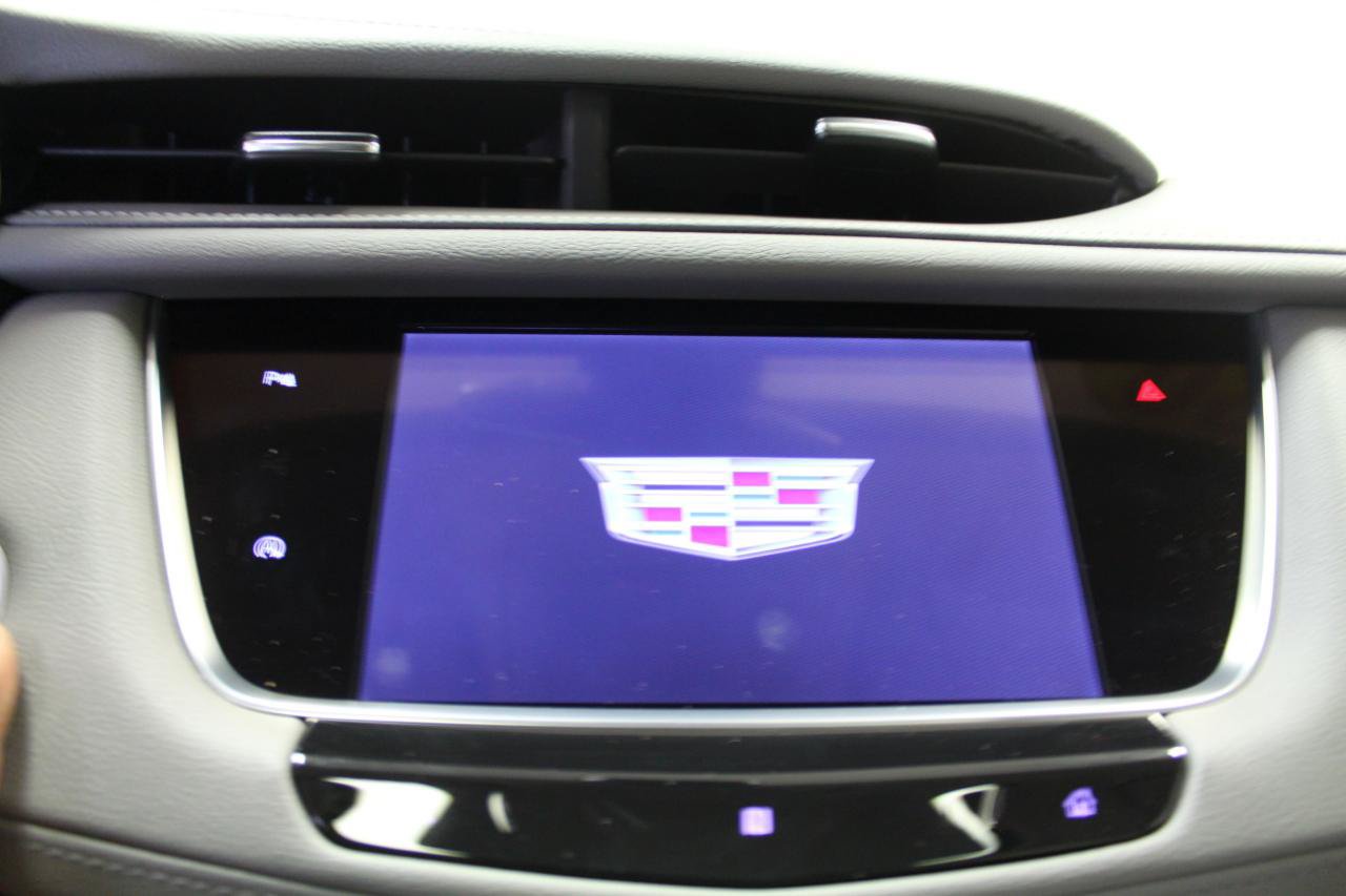 Used 2020 Cadillac XT5 Premium Luxury AWD/4WD image 15