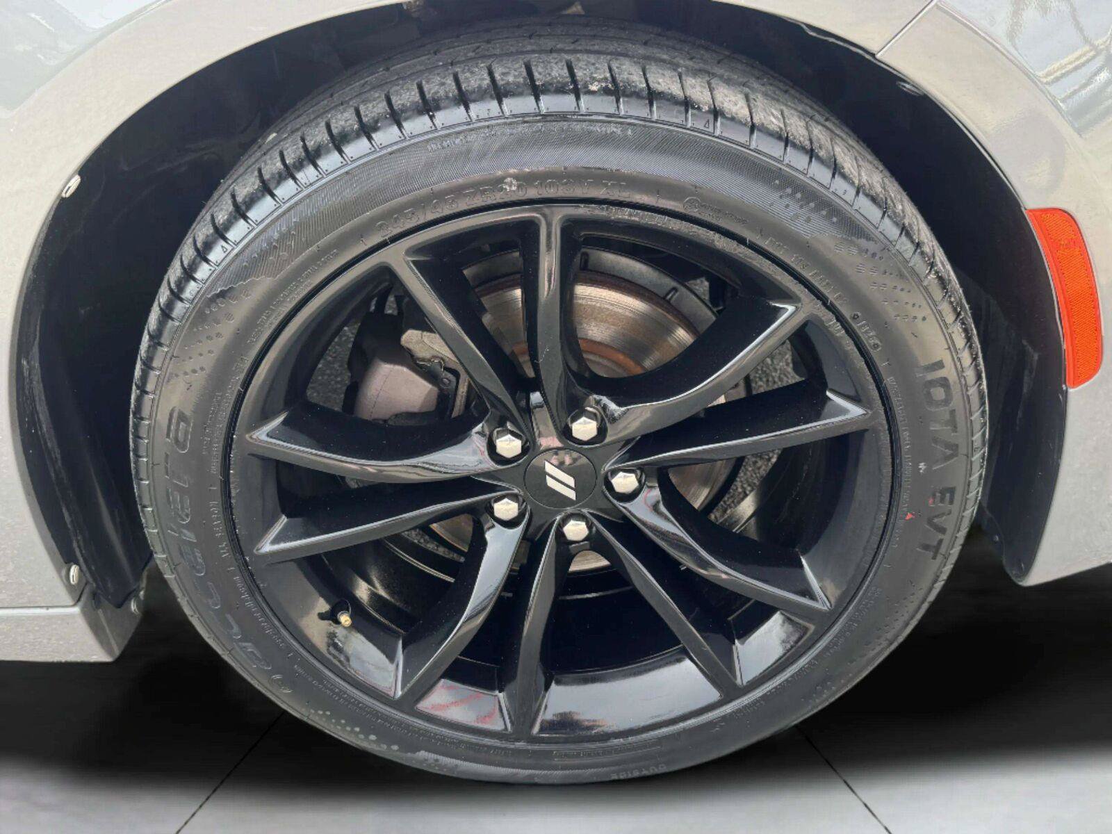 Used 2018 Dodge Charger SXT RWD image 47