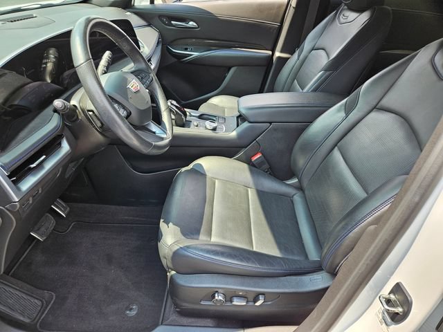 Used 2024 Cadillac XT4 Sport FWD image 7