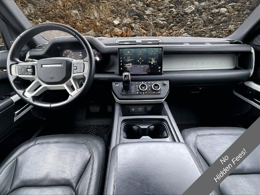 Used 2024 Land Rover Defender 110 SE AWD/4WD image 13