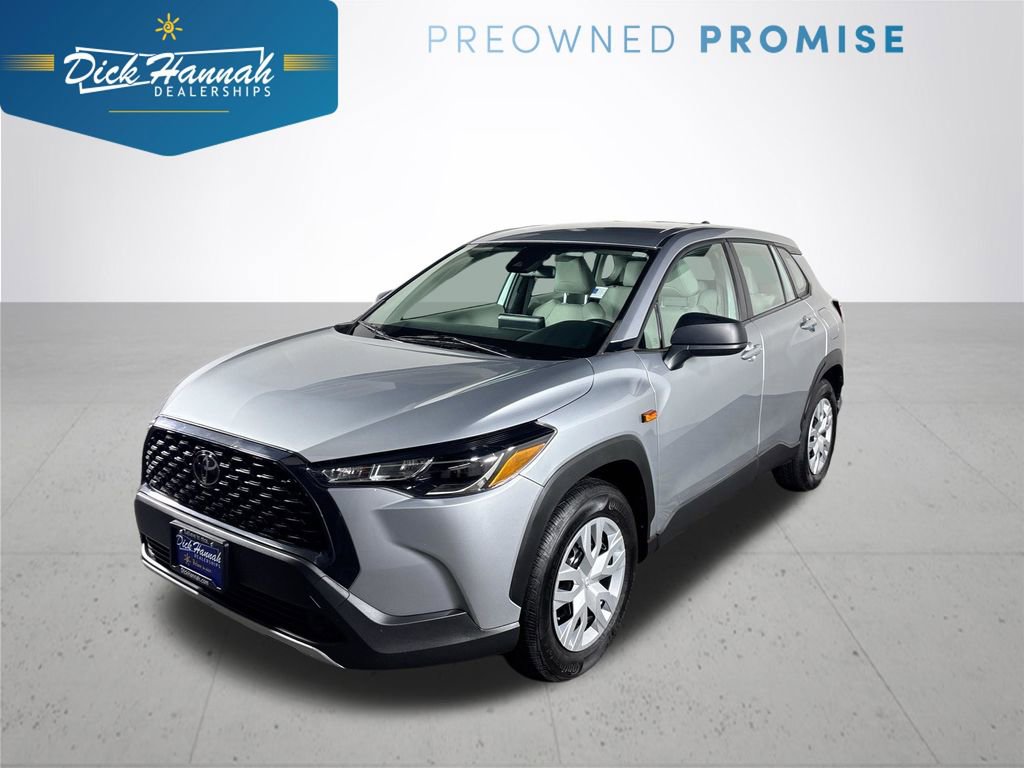 Used 2022 Toyota Corolla Cross L image 1