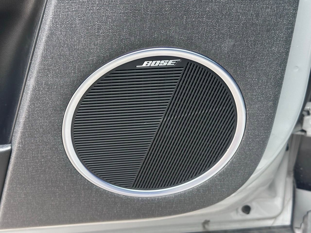 Used 2024 Hyundai Ioniq 5 Limited image 27