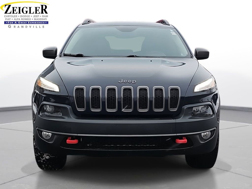 Used 2016 Jeep Cherokee Trailhawk w/ Leather Interior Group image 2