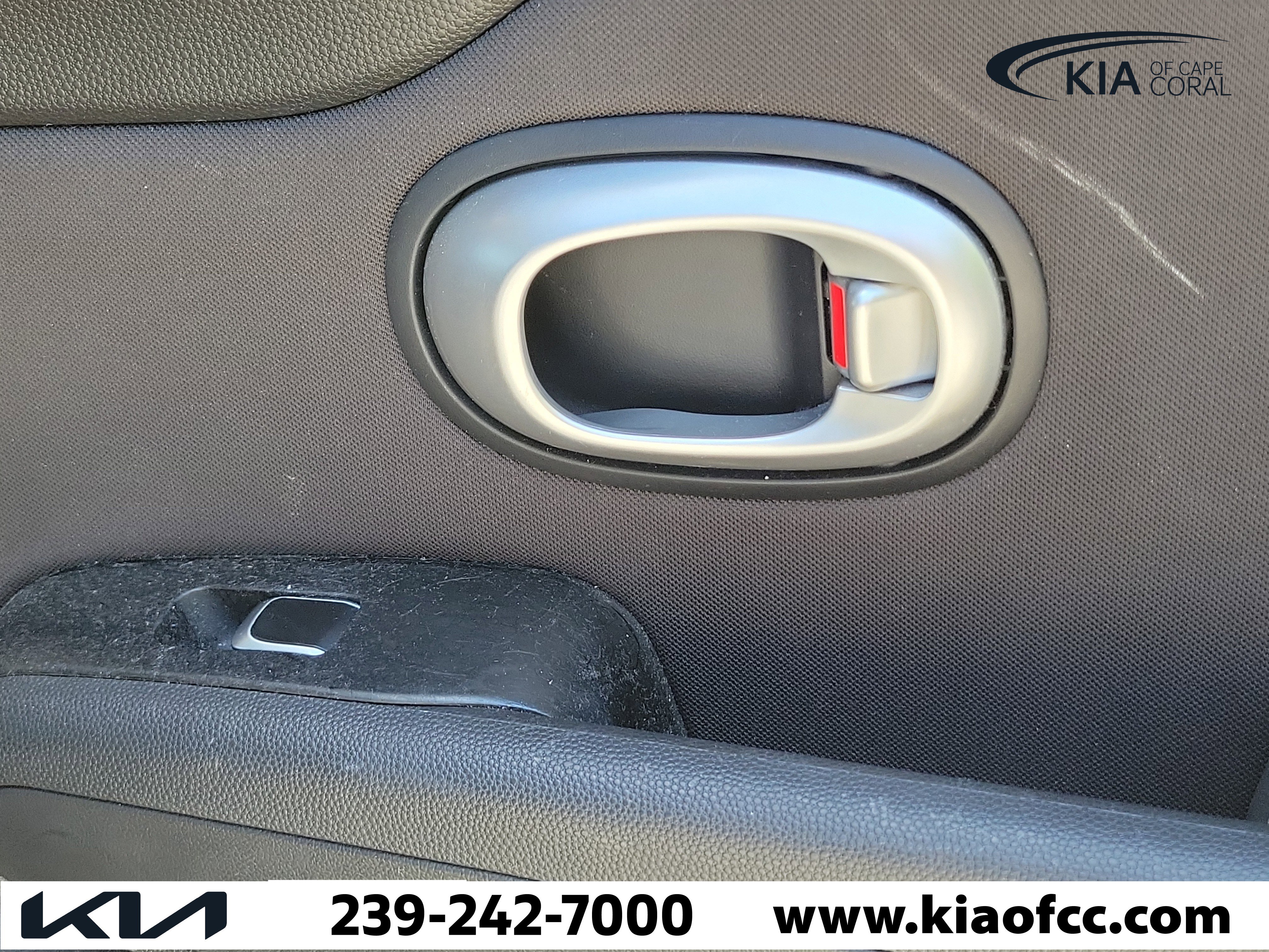 Certified 2018 Kia Soul w/ Convenience Package FWD image 11