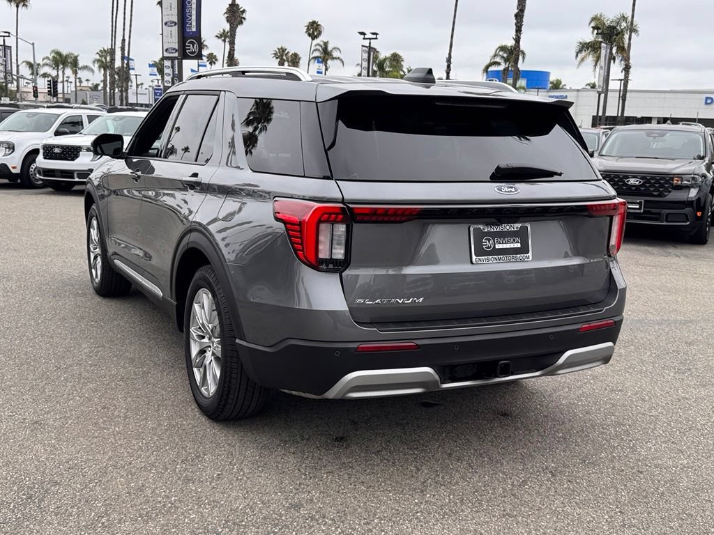 Used 2026 Ford Explorer Platinum RWD image 10