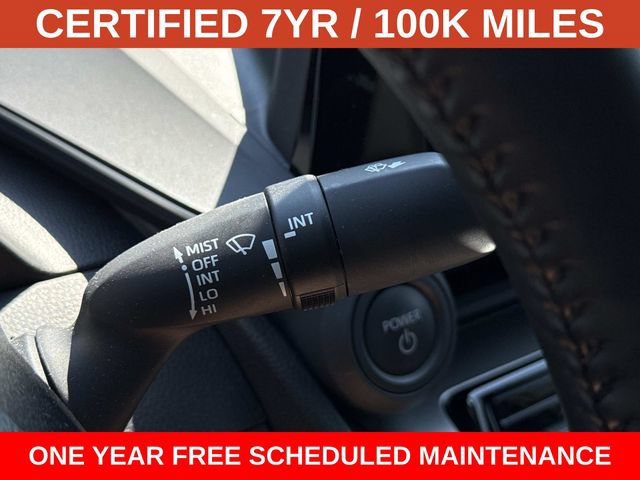 Used 2025 Toyota Prius LE FWD image 25