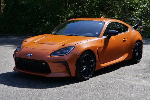 Used 2023 Toyota GR86 10th Anniversary SE RWD image 6