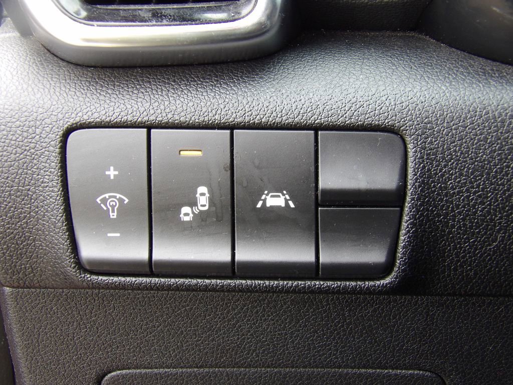 Used 2021 Kia Sportage S w/ S AWD Premium Package image 12
