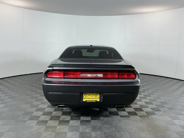 Used 2014 Dodge Challenger R/T w/ Sound Group II RWD image 6