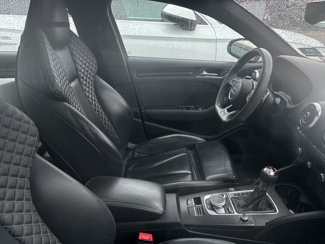 Used 2018 Audi RS 3 image 11