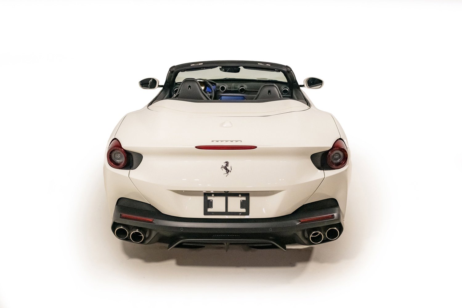 Used 2019 Ferrari Portofino RWD image 6