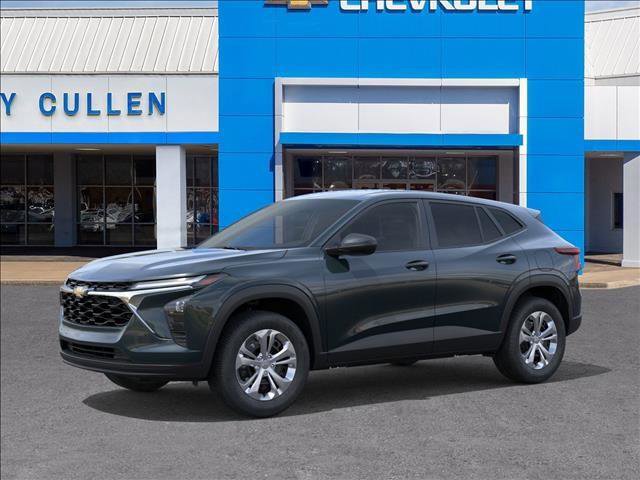 New 2026 Chevrolet Trax LS w/ Driver Confidence Package image 2