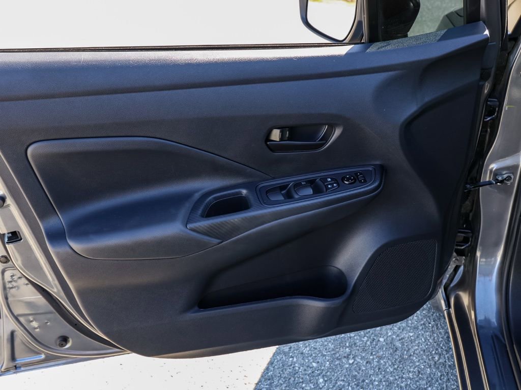 Used 2025 Nissan Versa S w/ Trunk Package FWD image 22