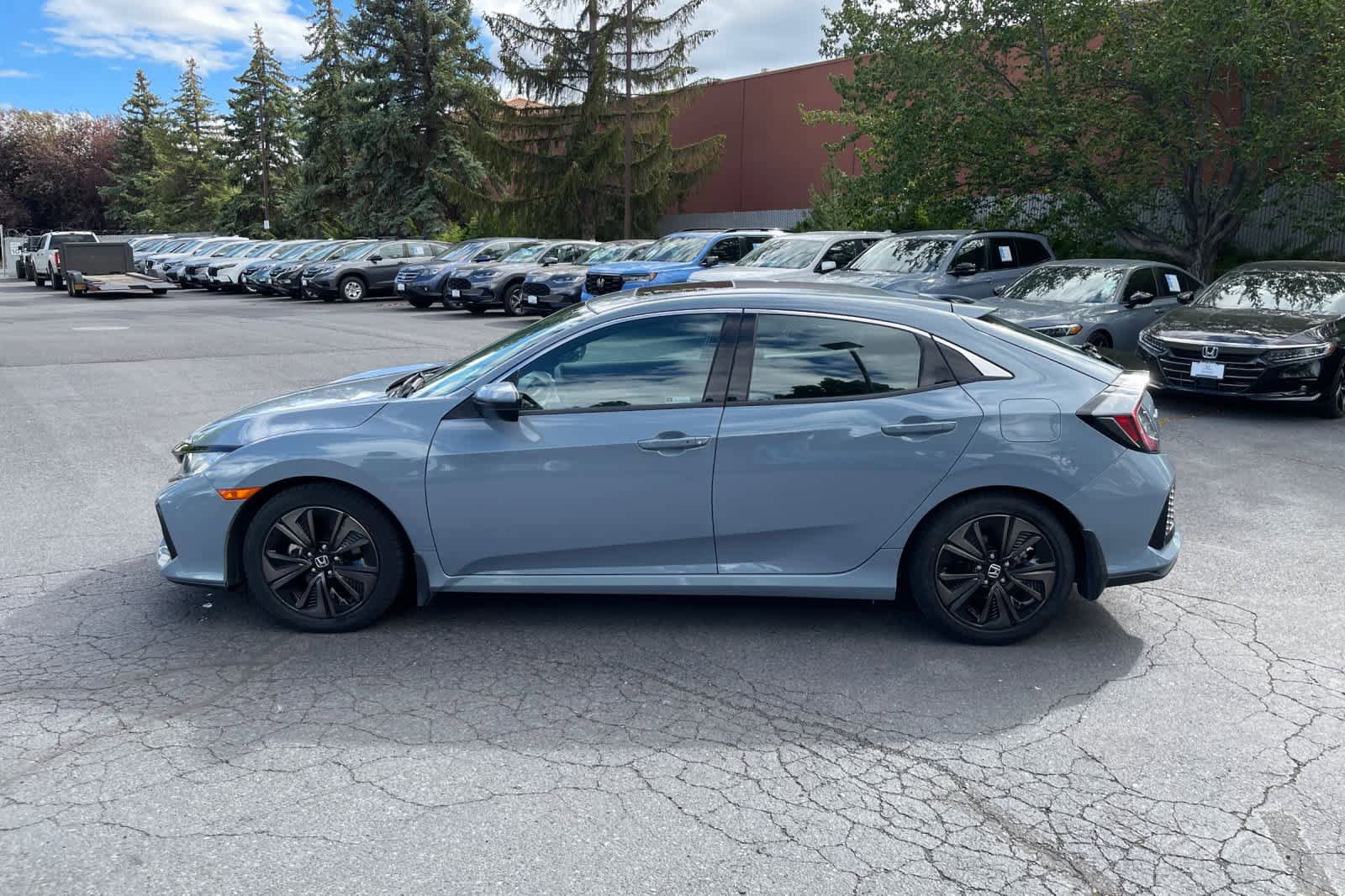 Used 2019 Honda Civic EX image 2