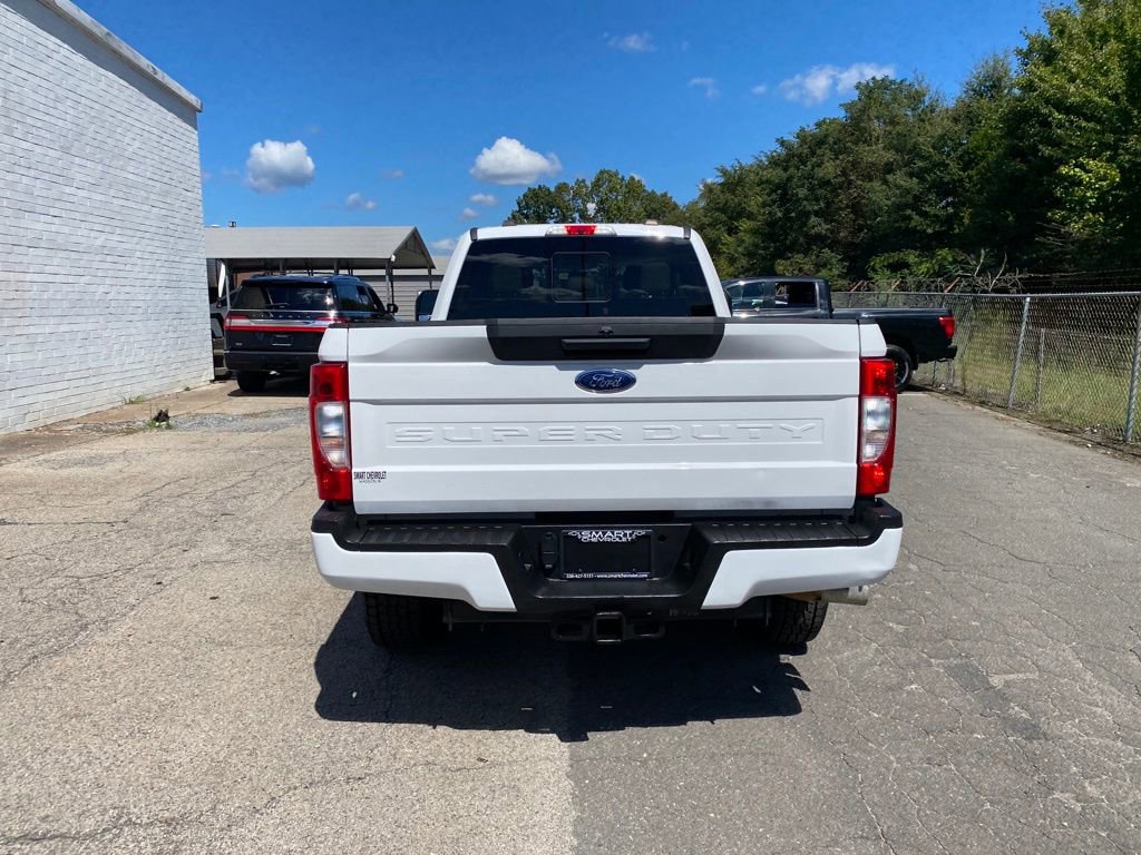 Used 2021 Ford F250 Lariat w/ Chrome Package image 3
