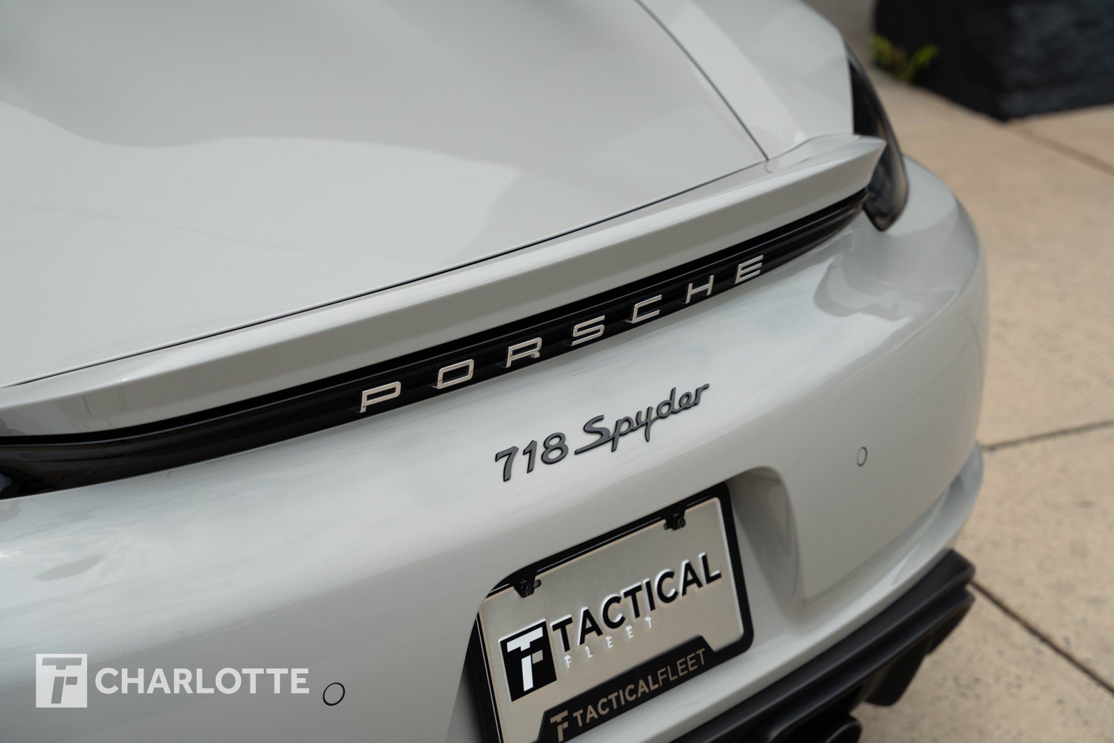 Used 2021 Porsche 718 Boxster Spyder RWD image 17