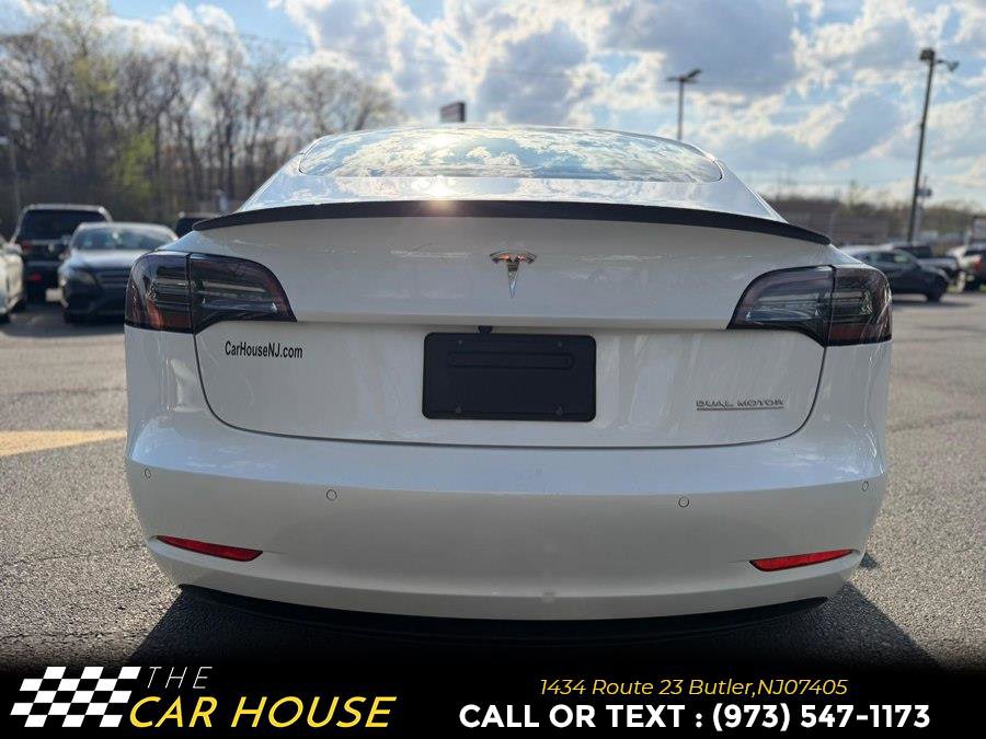 Used 2022 Tesla Model 3 Performance image 5