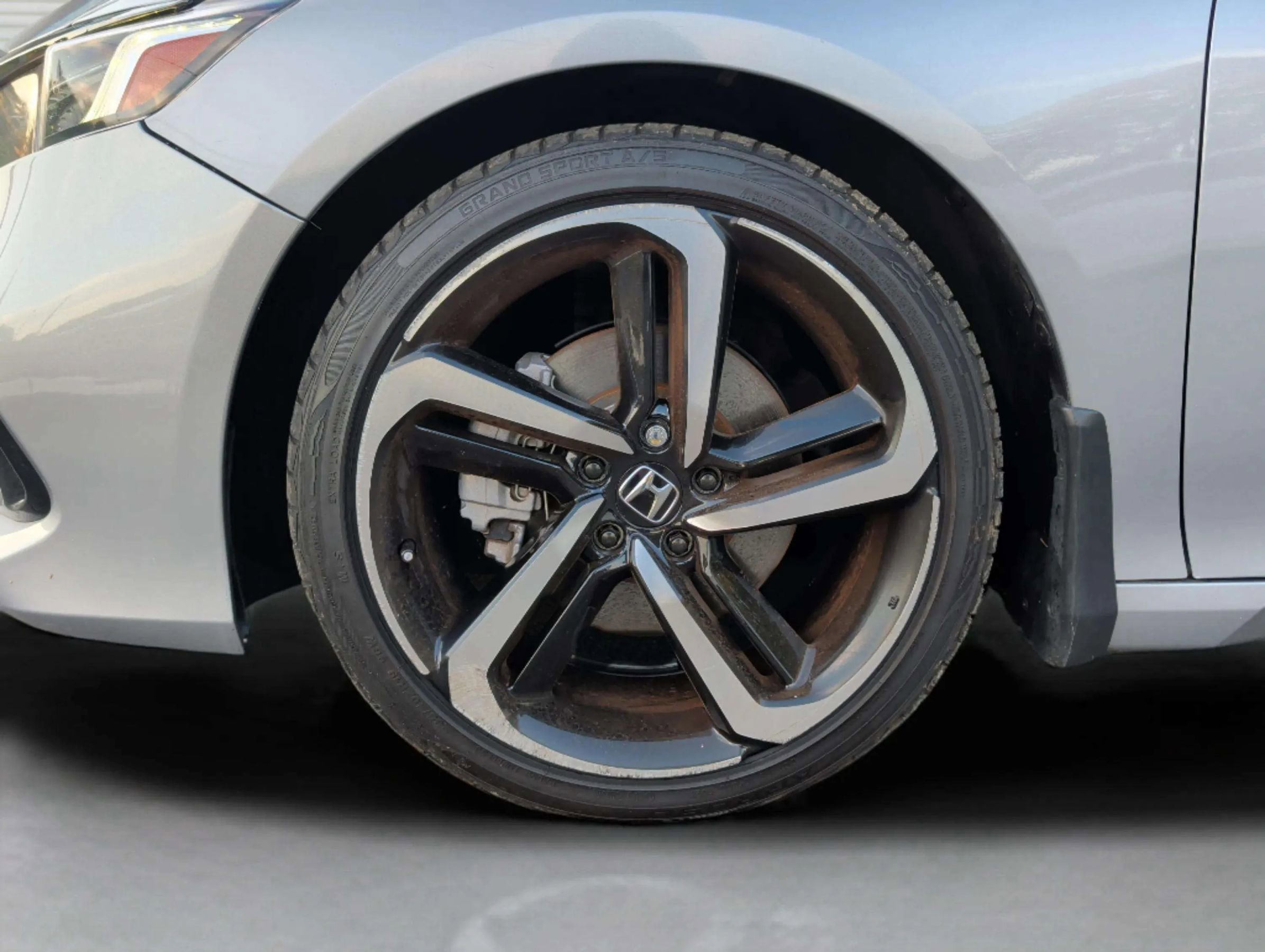 Used 2022 Honda Accord Sport image 30