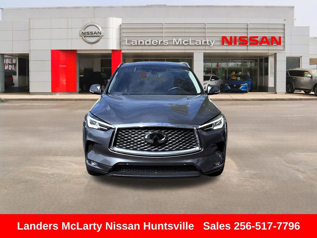 Used 2019 INFINITI QX50 Essential w/ Premium Heat Package image 11