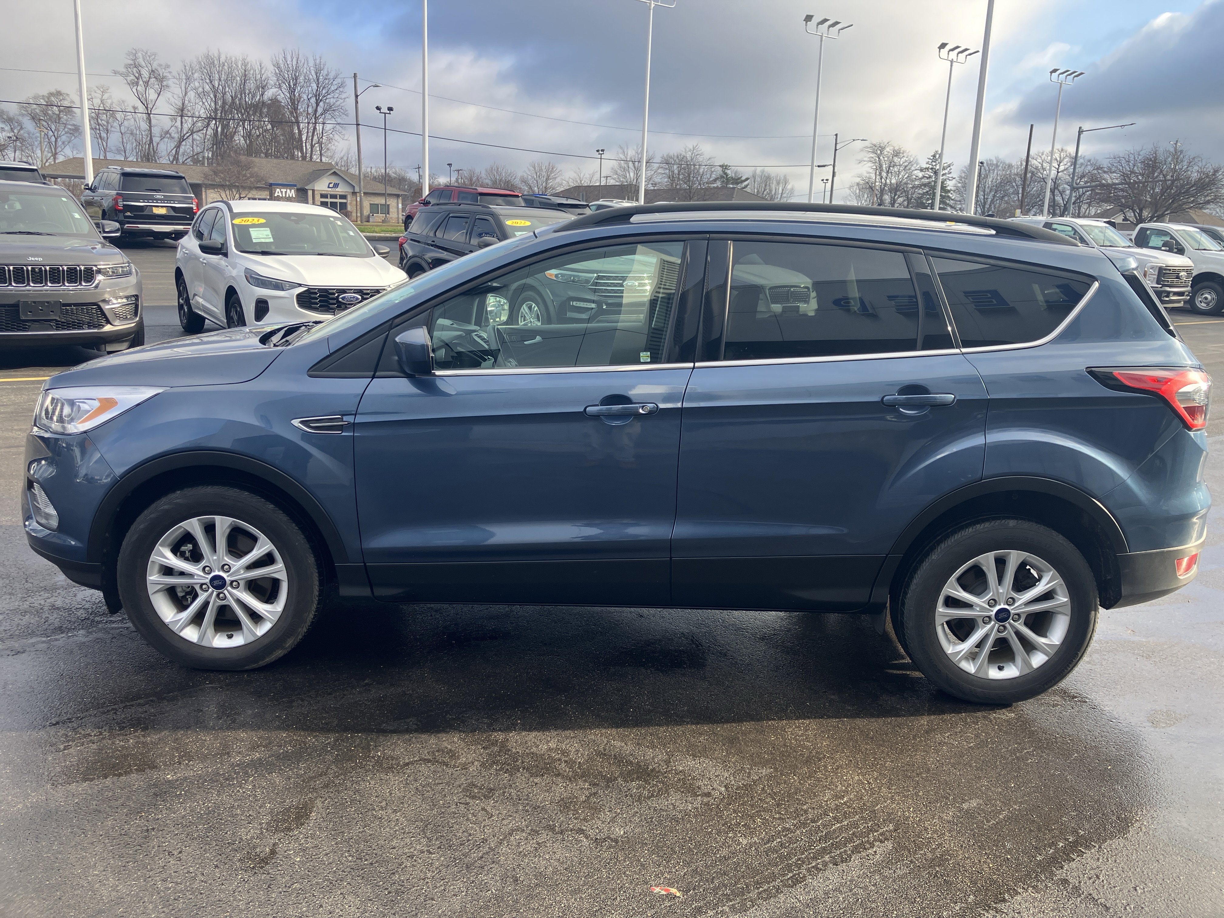 Used 2018 Ford Escape SEL image 4