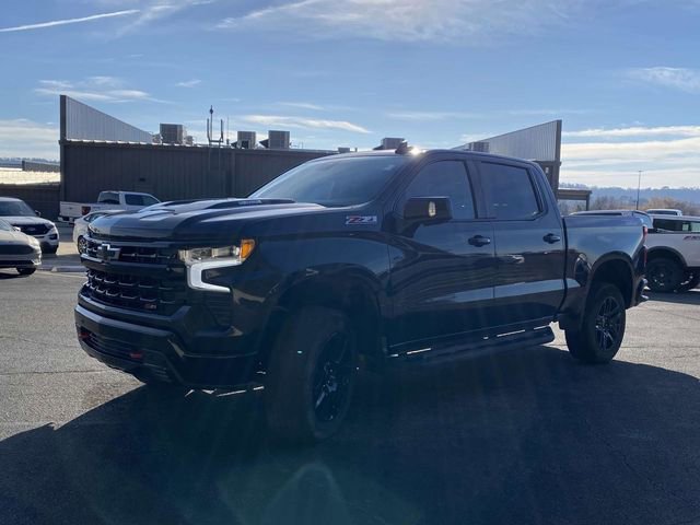 Used 2024 Chevrolet Silverado 1500 LT Trail Boss w/ LT Trail Boss Premium Package image 8