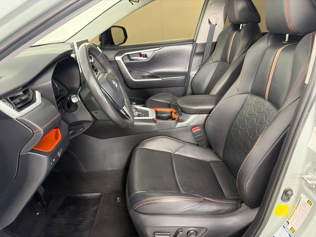 Used 2020 Toyota RAV4 Adventure image 11