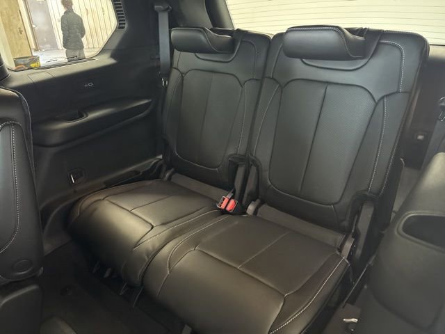 New 2026 Jeep Grand Cherokee L Limited image 21