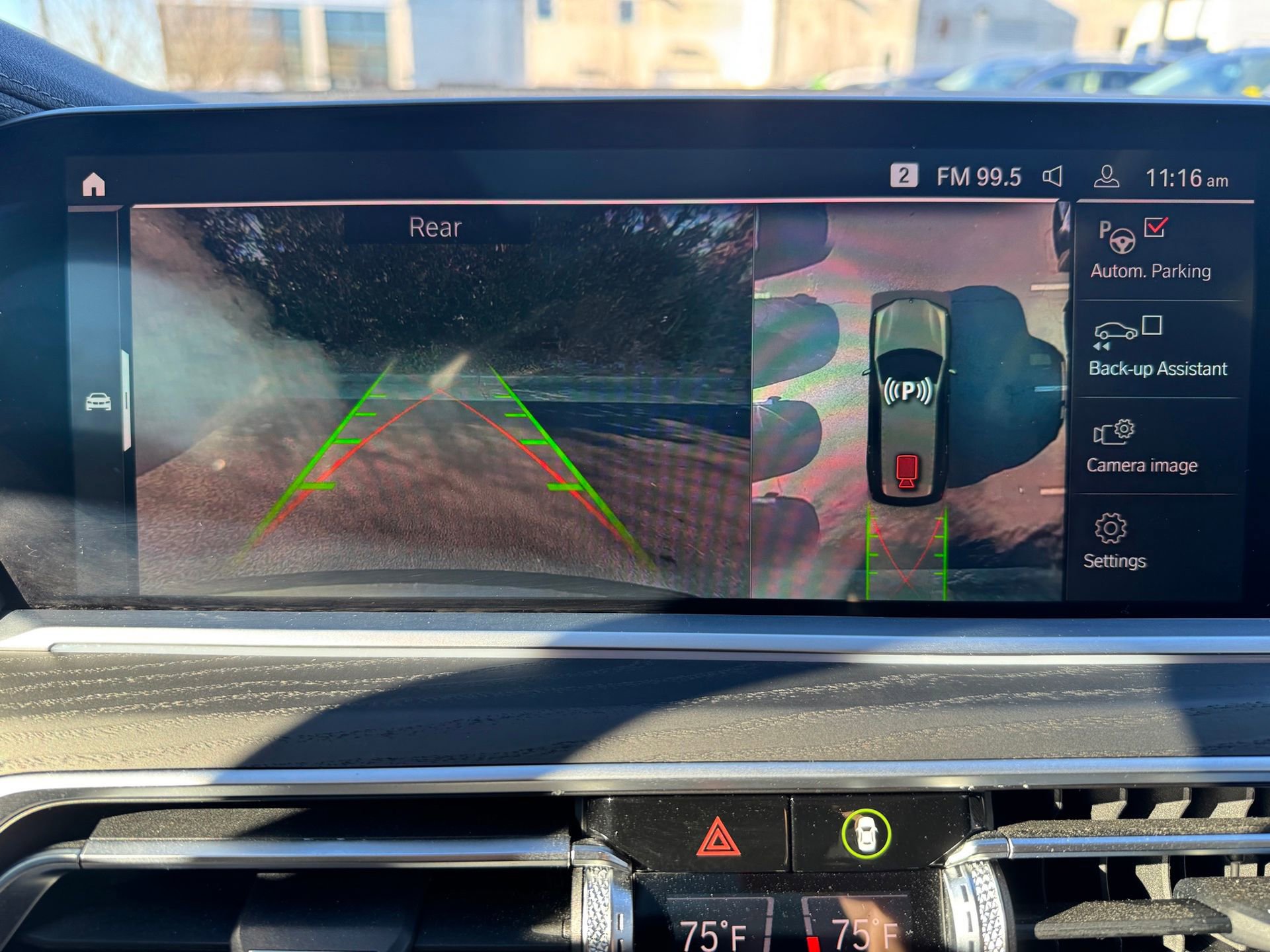 Used 2022 BMW X7 xDrive40i w/ Premium Package image 13