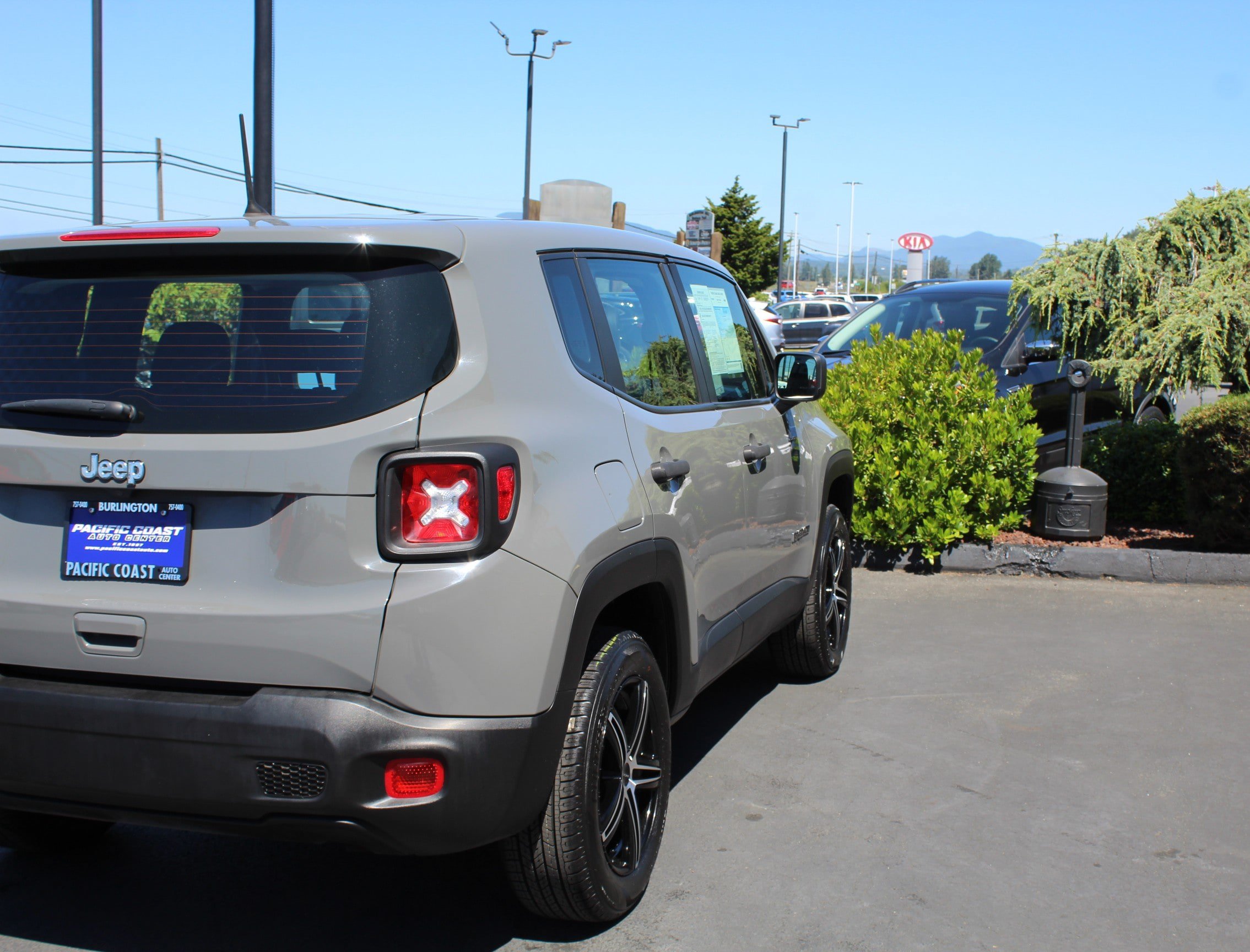 Used 2020 Jeep Renegade Sport AWD/4WD image 7