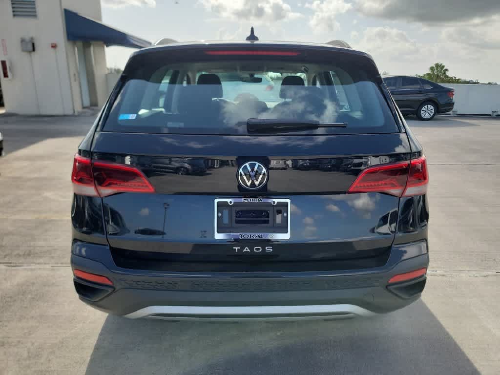 Used 2023 Volkswagen Taos S FWD image 13