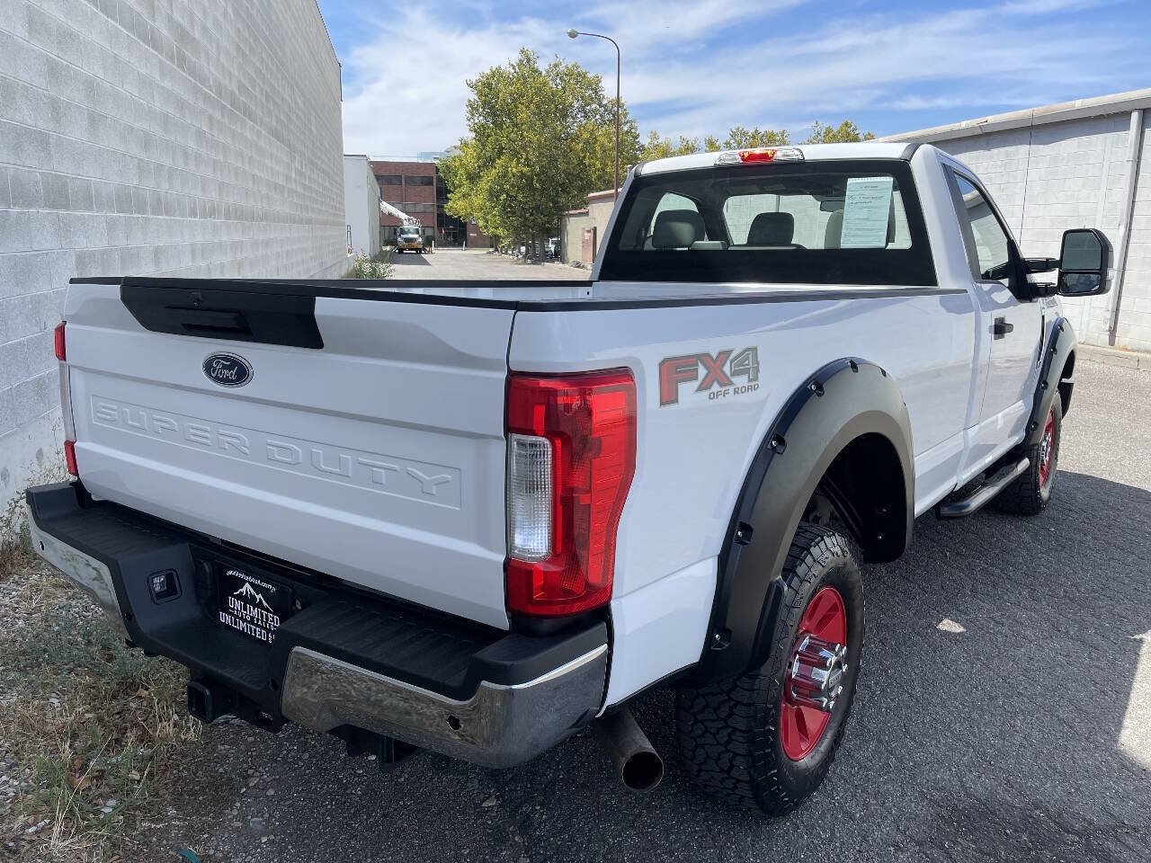 Used 2019 Ford F250 XL w/ Power Equipment Group AWD/4WD image 3