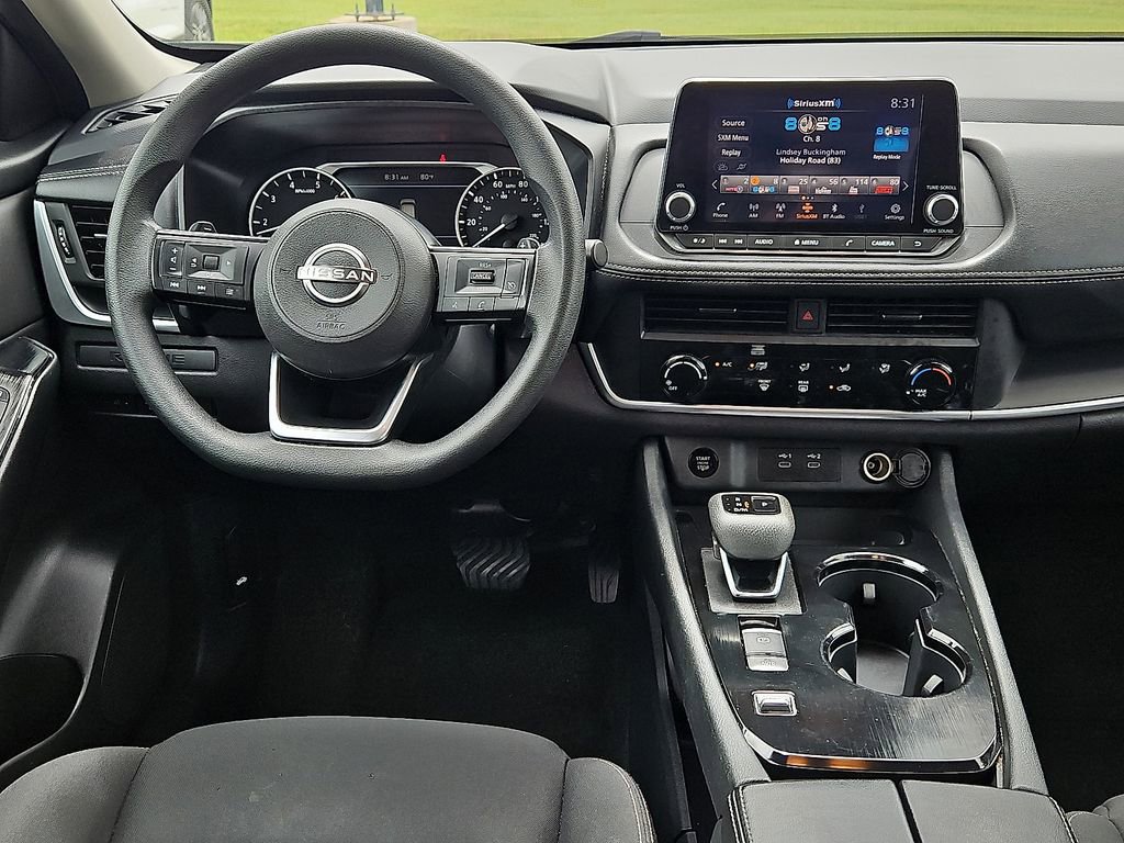 Used 2024 Nissan Rogue S image 17