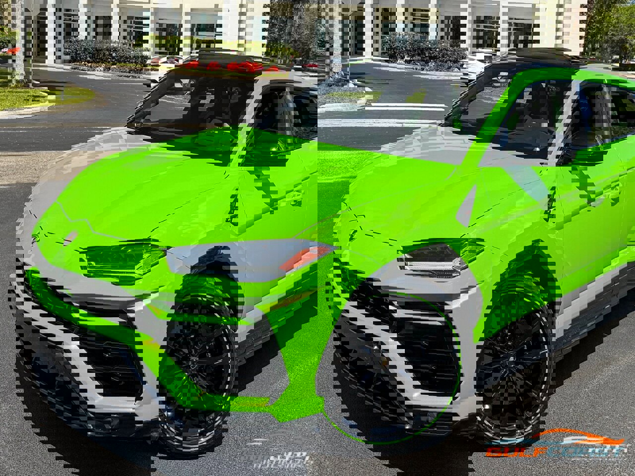 Used 2021 Lamborghini Urus image 9